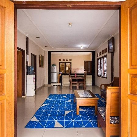 Villa Anjung Balak チサルア エクステリア 写真