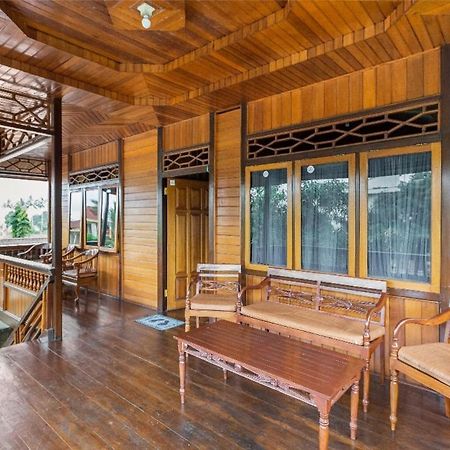 Villa Anjung Balak チサルア エクステリア 写真