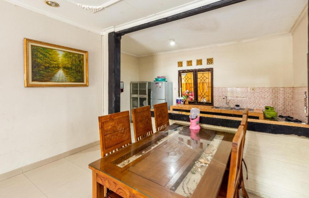 Villa Anjung Balak チサルア エクステリア 写真